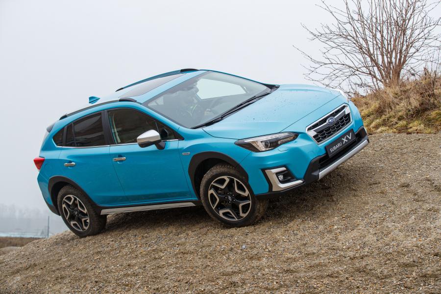  Subaru XV e-Boxer 2019 года  (WW) (фото 6 из 50)